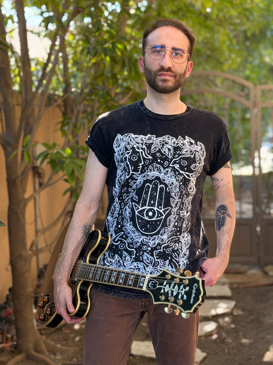 .: Graphic Tee // The World :.