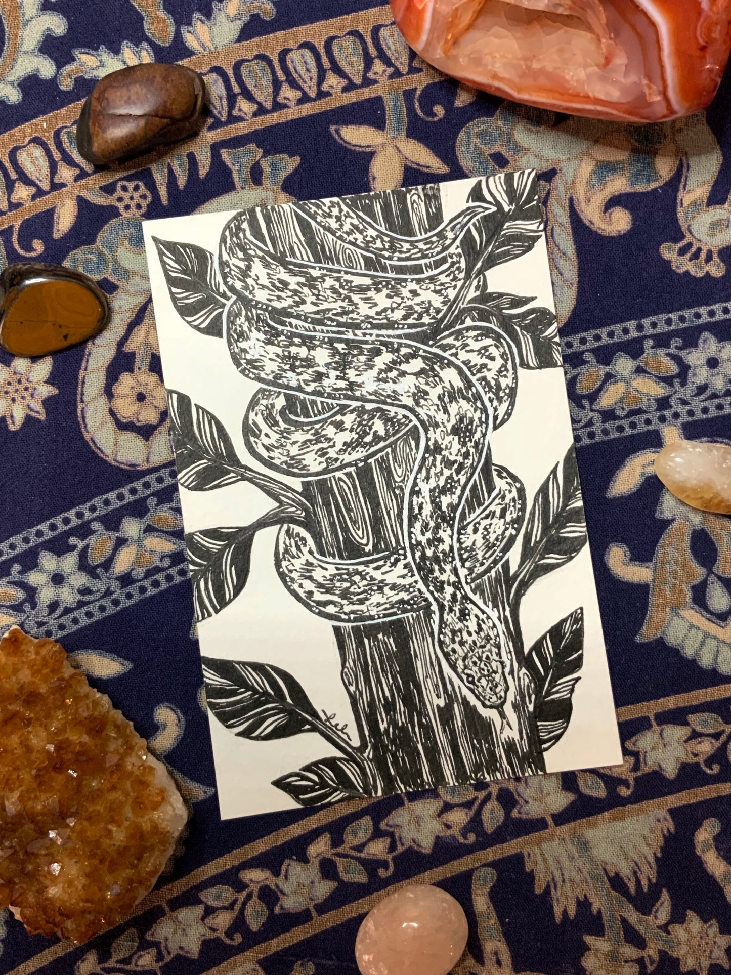 Bespoke Portrait Art // Hold & Behold