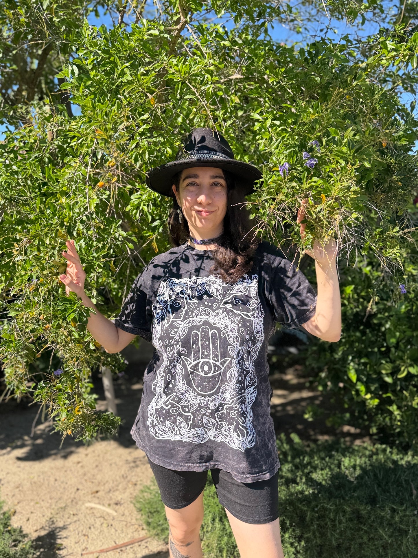 .: Graphic Tee // The World :.